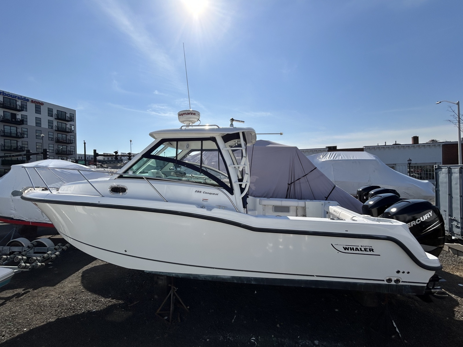 28ft Boston Whaler Yacht For Sale