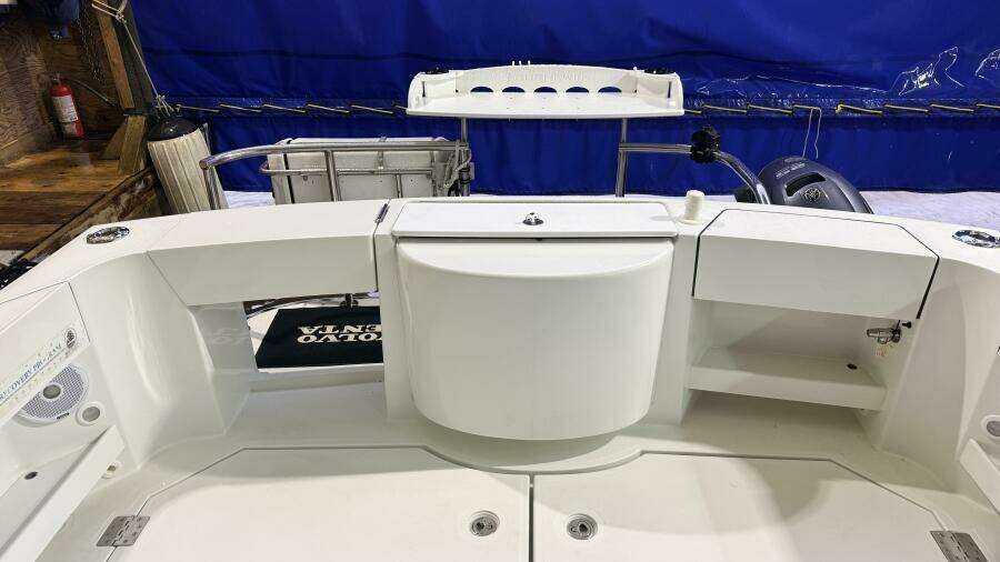 Kapalua 33ft Ocean Sport Yacht For Sale