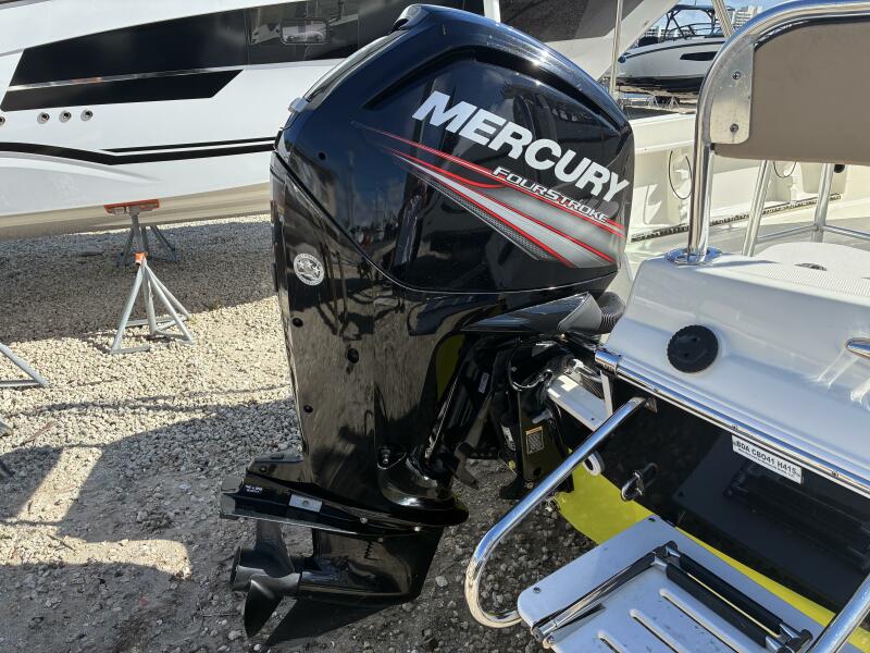 18' 2015 Barracuda 188 CCR