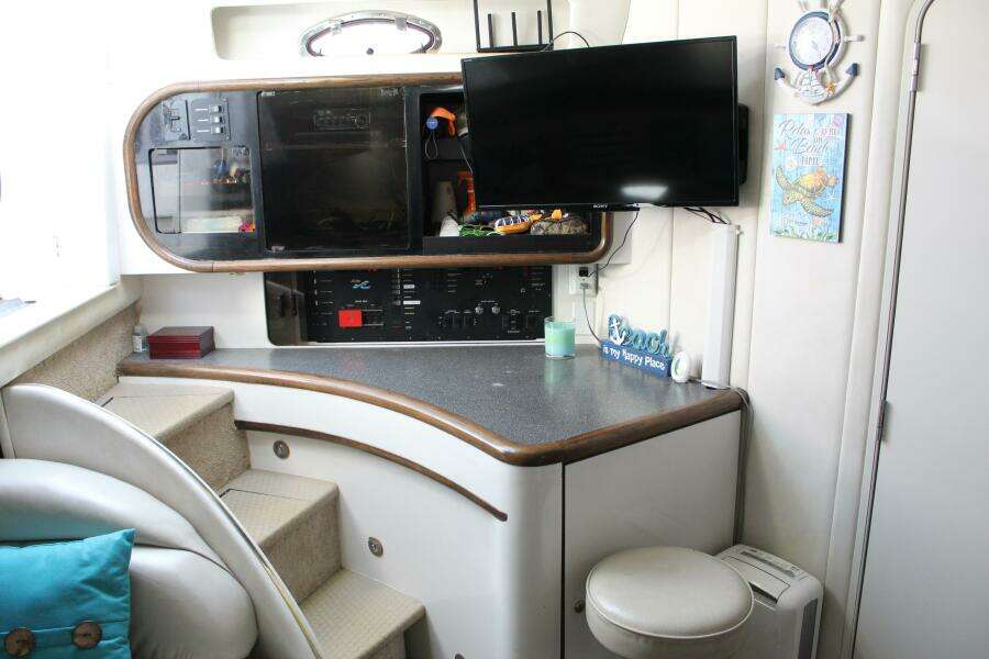 Fuelish Pleasure 50ft Sea Ray Yacht For Sale