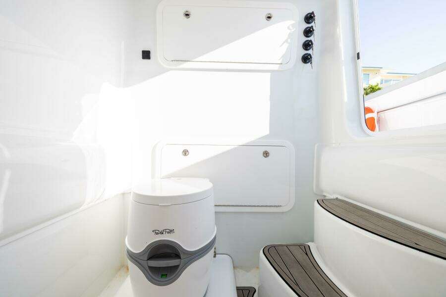 39ft Yellowfin Yacht For Sale