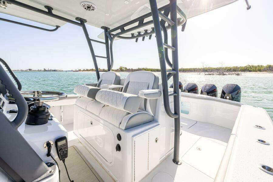 39ft Yellowfin Yacht For Sale