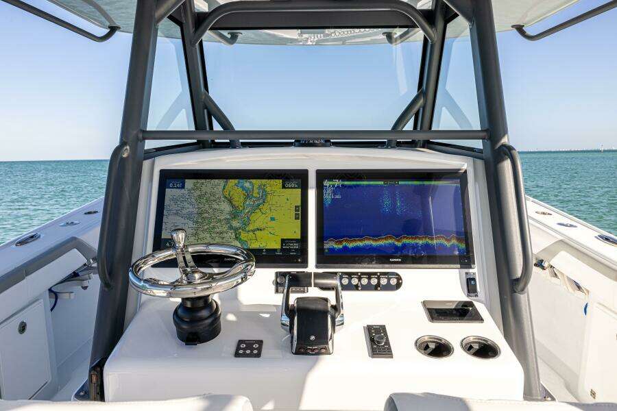 39ft Yellowfin Yacht For Sale