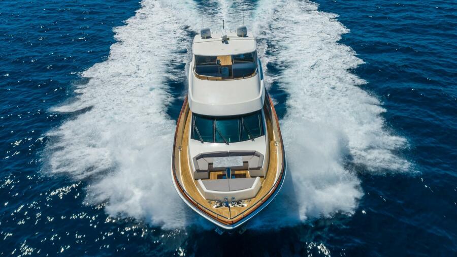 76' 2012 Lazzara Yachts 
