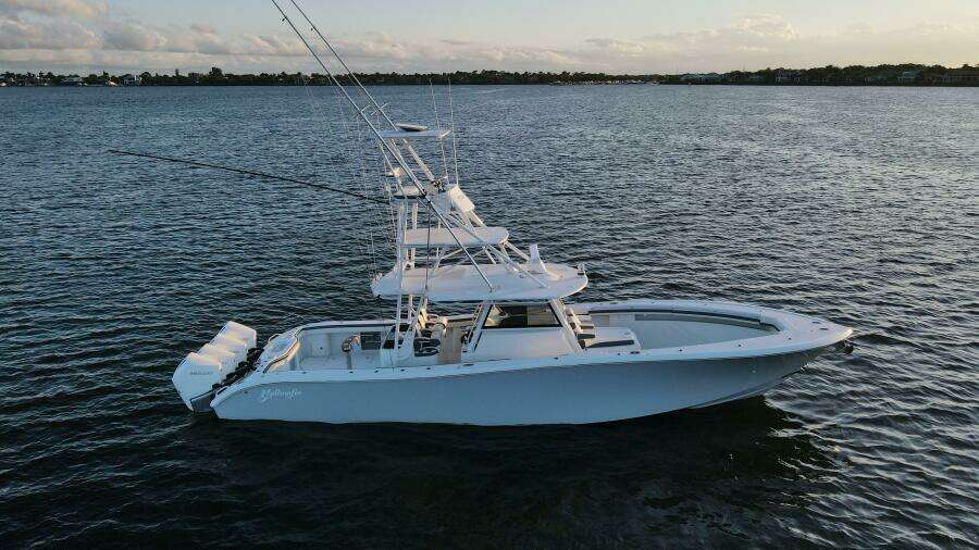 T T ONE MORE DAY 42ft Yellowfin Yacht For Sale