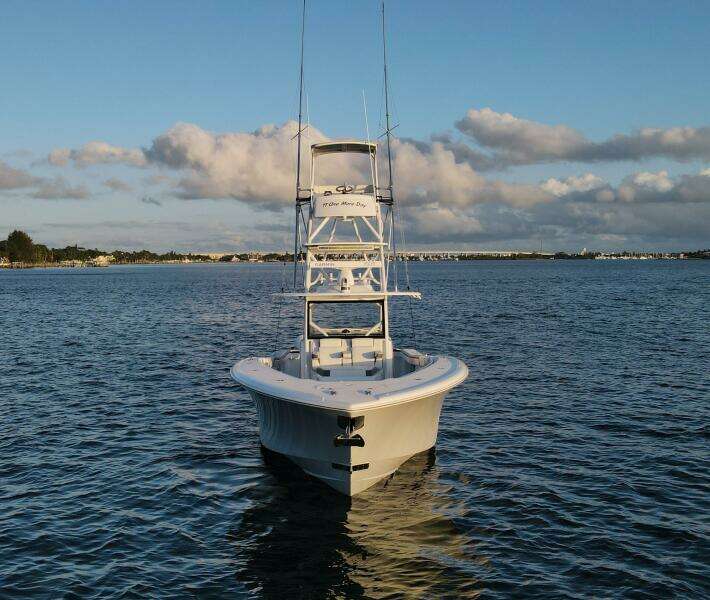 T T ONE MORE DAY 42ft Yellowfin Yacht For Sale
