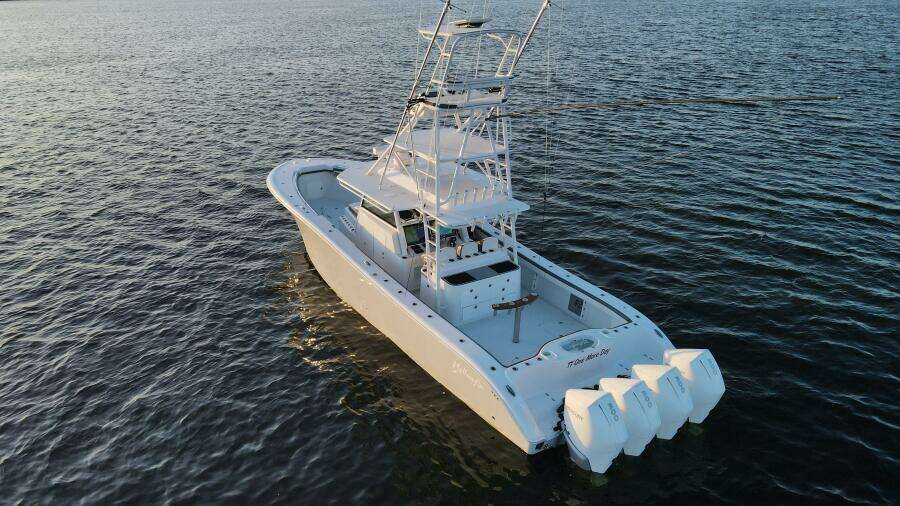 T T ONE MORE DAY 42ft Yellowfin Yacht For Sale