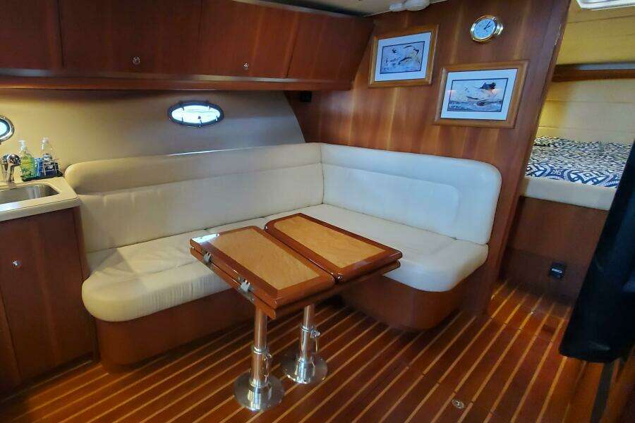 Cruse 42ft Tiara Yachts Yacht For Sale