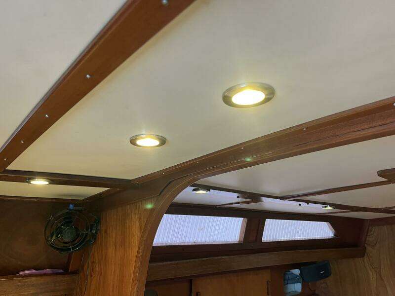 Annie M 52ft Amel Yacht For Sale