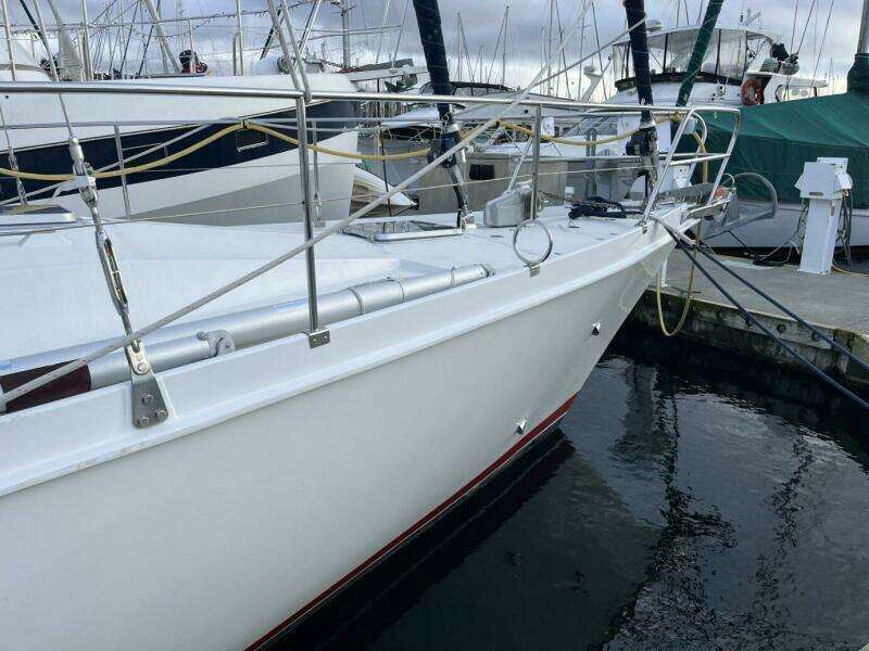 Annie M 52ft Amel Yacht For Sale