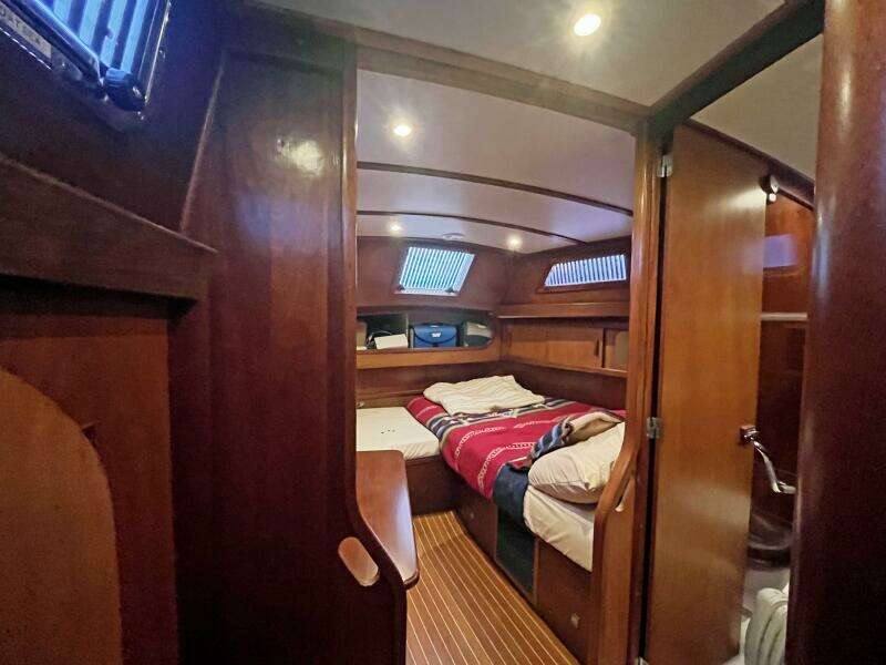 Annie M 52ft Amel Yacht For Sale