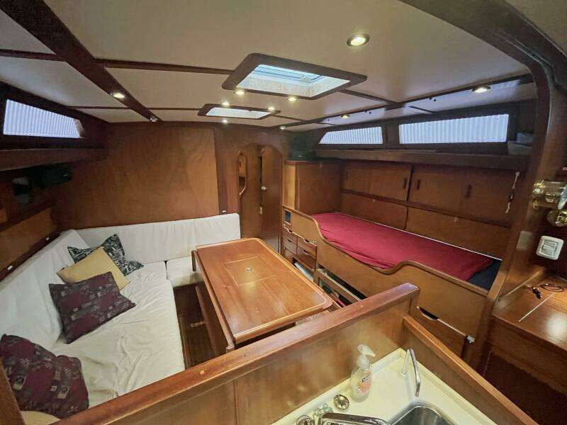 Annie M 52ft Amel Yacht For Sale