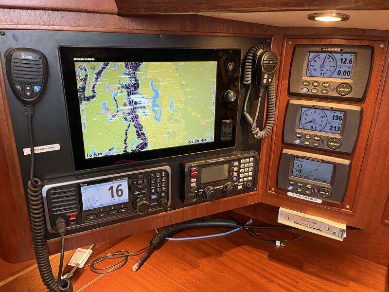 Annie M 52ft Amel Yacht For Sale