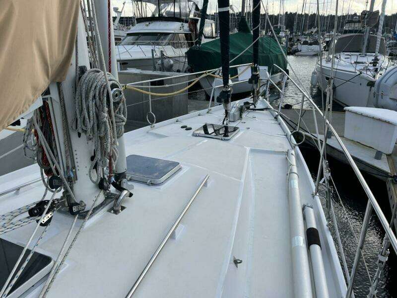 Annie M 52ft Amel Yacht For Sale