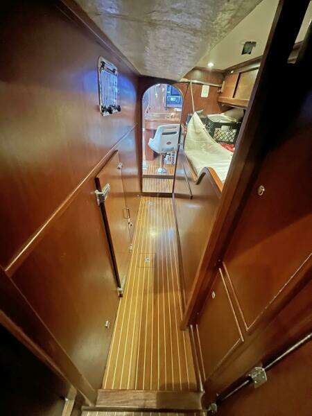 Annie M 52ft Amel Yacht For Sale