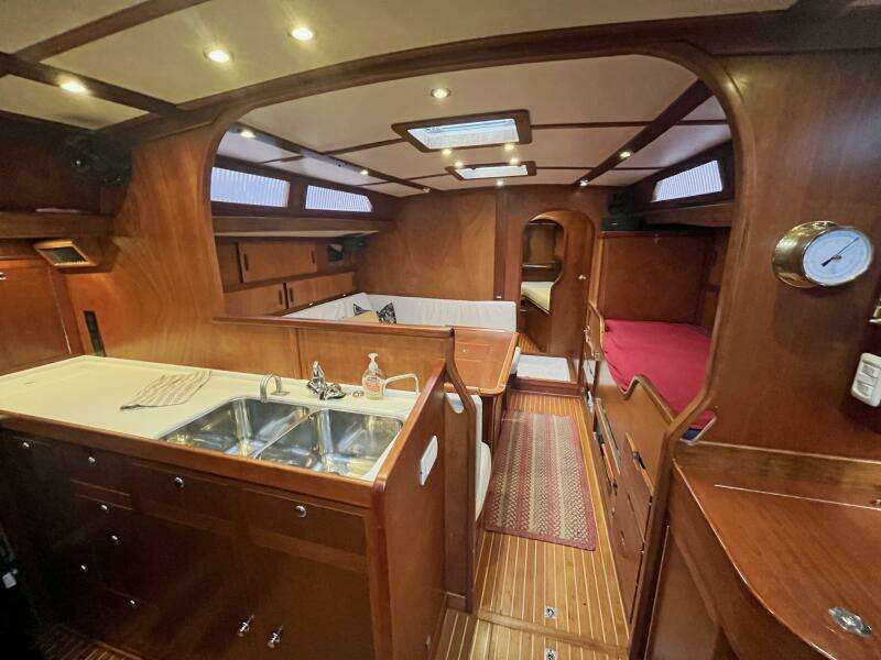 Annie M 52ft Amel Yacht For Sale