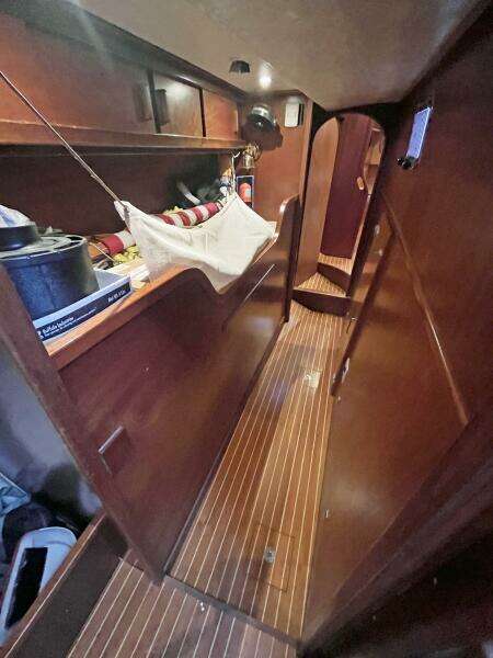 Annie M 52ft Amel Yacht For Sale