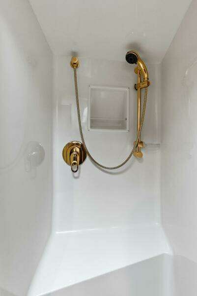 URGENT SEA 45ft Viking Yacht For Sale