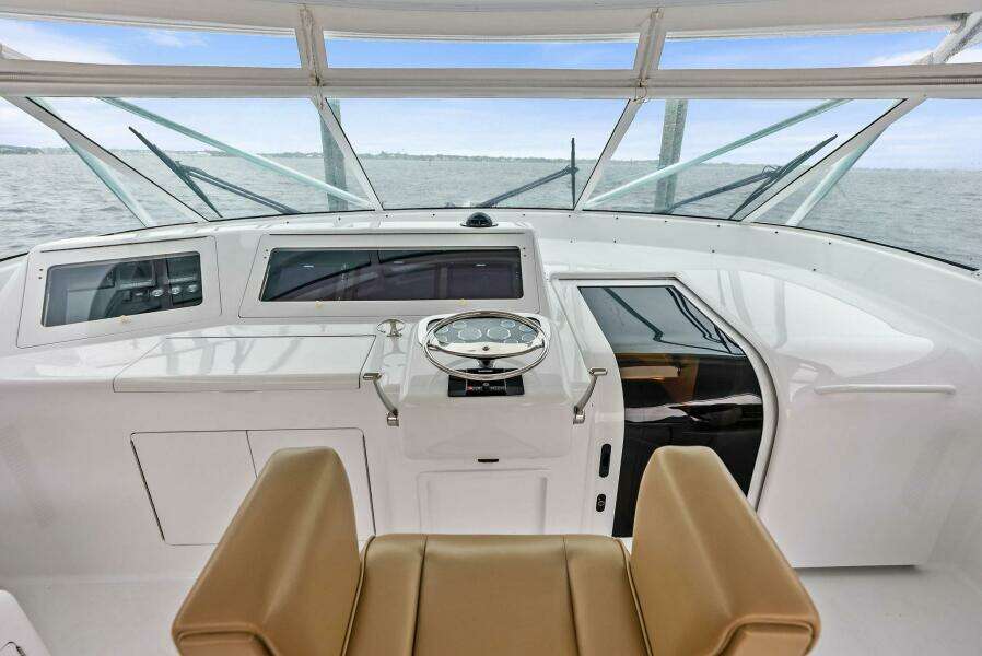 URGENT SEA 45ft Viking Yacht For Sale