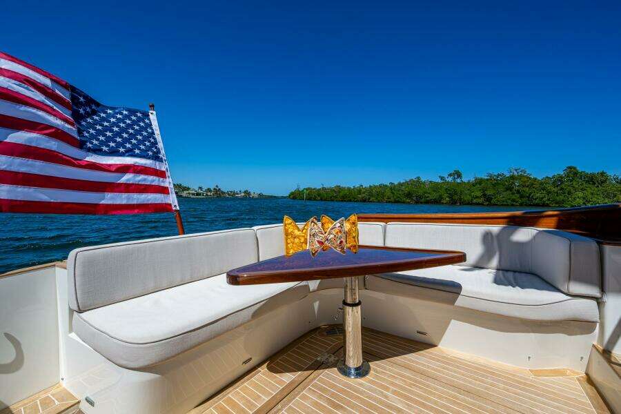 VERA NORTH 58ft Hinckley Yacht For Sale