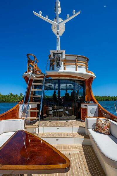 VERA NORTH 58ft Hinckley Yacht For Sale