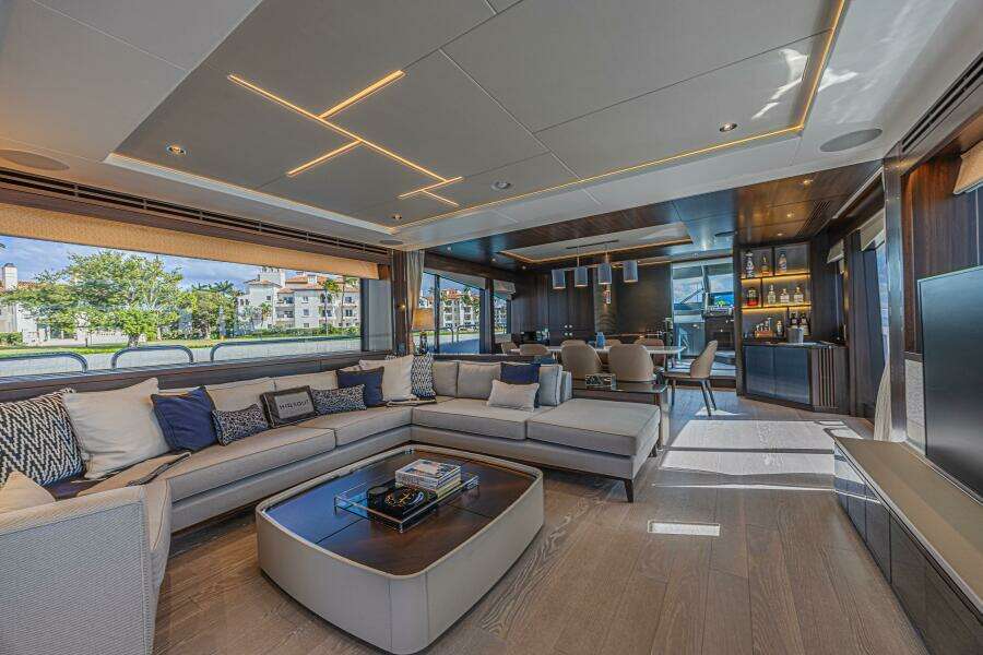 HIDEOUT 88ft Sunseeker Yacht For Sale