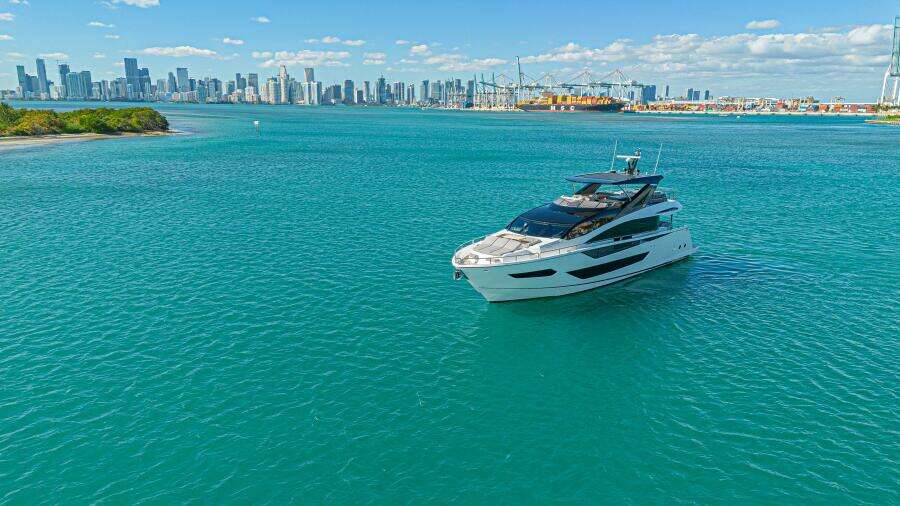 HIDEOUT 88ft Sunseeker Yacht For Sale