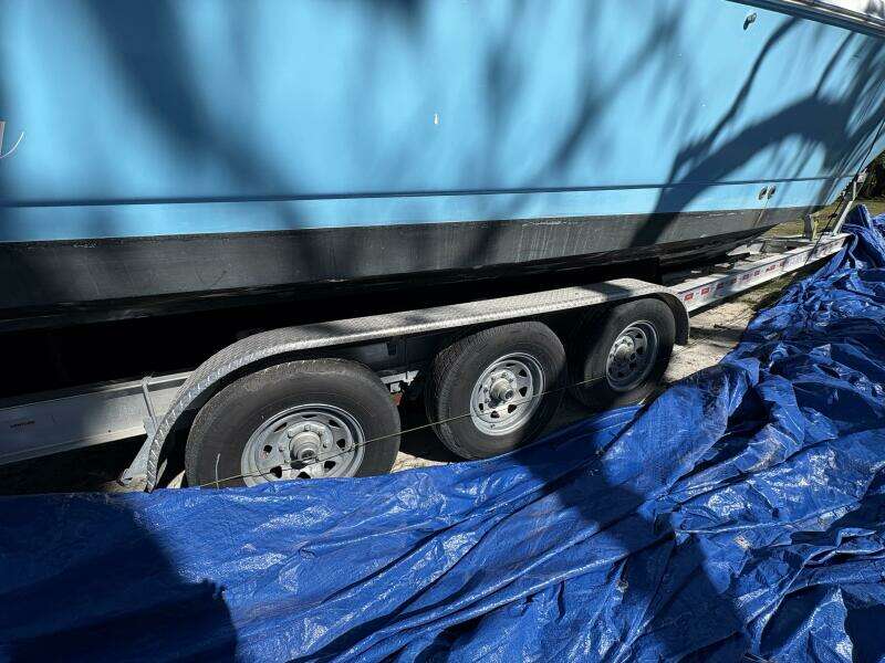 Reel Anomaly 35ft Wellcraft Yacht For Sale