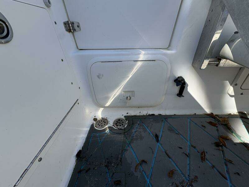 Reel Anomaly 35ft Wellcraft Yacht For Sale