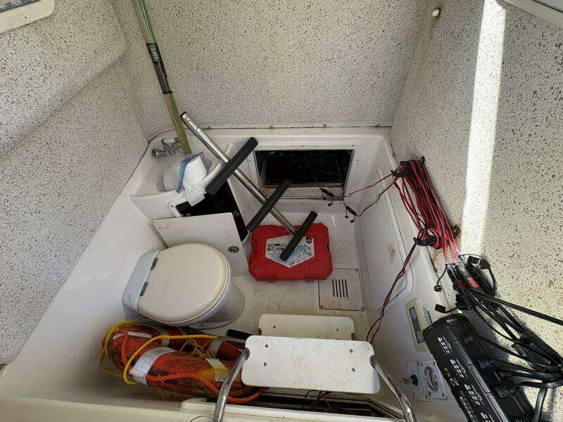 Reel Anomaly 35ft Wellcraft Yacht For Sale