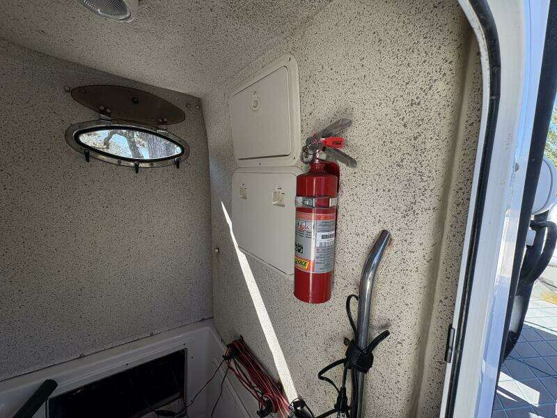 Reel Anomaly 35ft Wellcraft Yacht For Sale