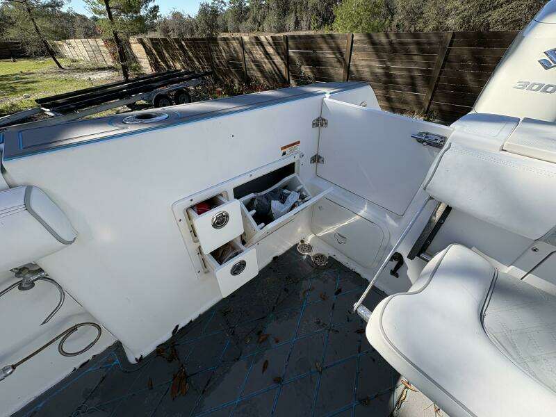 Reel Anomaly 35ft Wellcraft Yacht For Sale