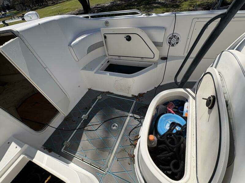 Reel Anomaly 35ft Wellcraft Yacht For Sale