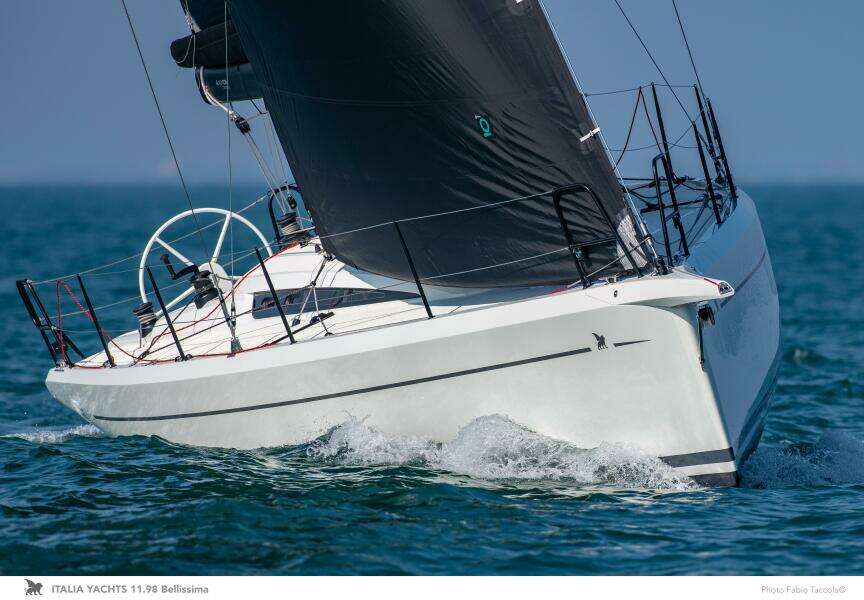 39ft Italia Yachts Yacht For Sale