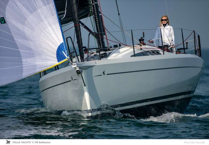 39ft Italia Yachts Yacht For Sale