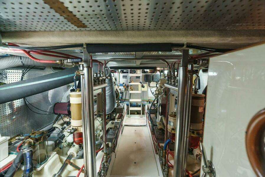 Island Girl 52ft Offshore Yachts Yacht For Sale