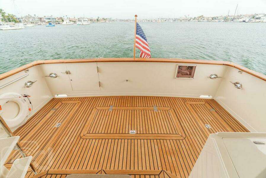 Island Girl 52ft Offshore Yachts Yacht For Sale