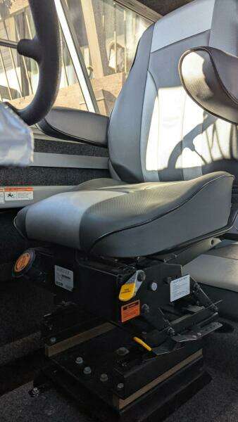 32ft Thunderjet Yacht For Sale