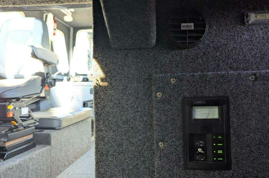 32ft Thunderjet Yacht For Sale