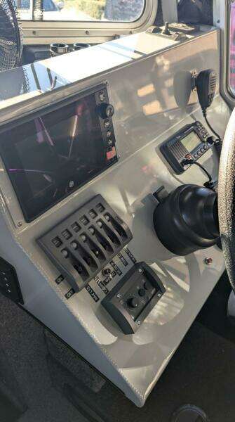 32ft Thunderjet Yacht For Sale