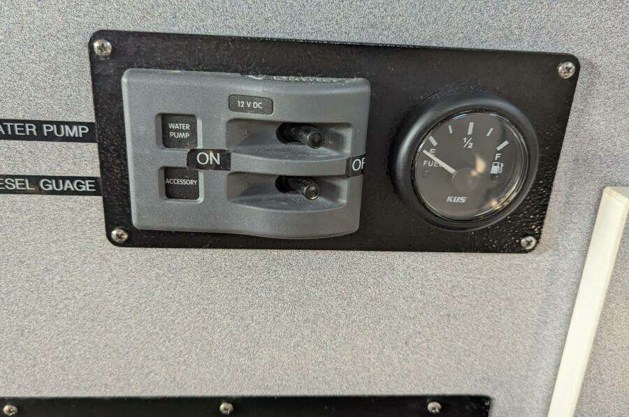 32ft Thunderjet Yacht For Sale