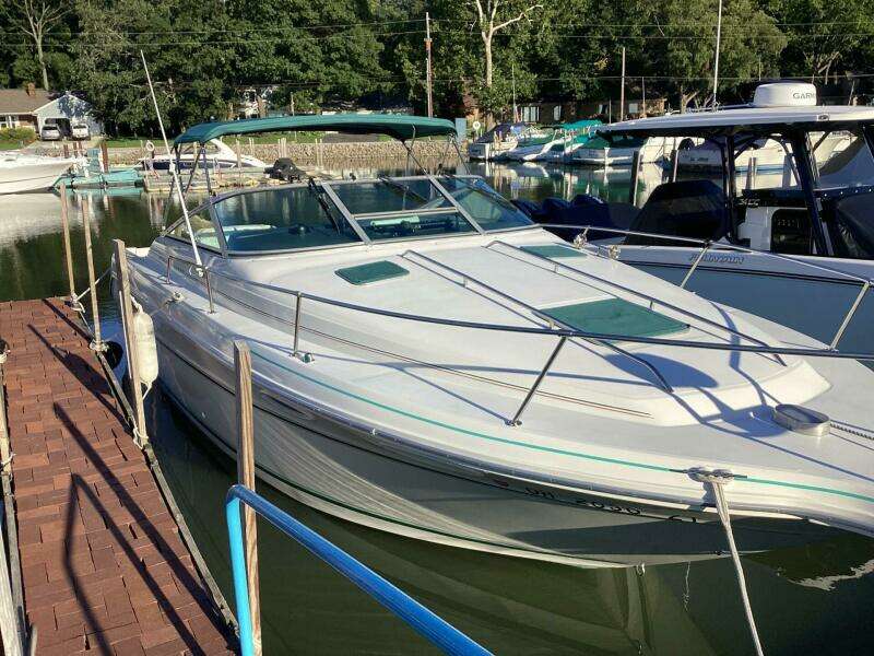 30ft Sea Ray Yacht For Sale