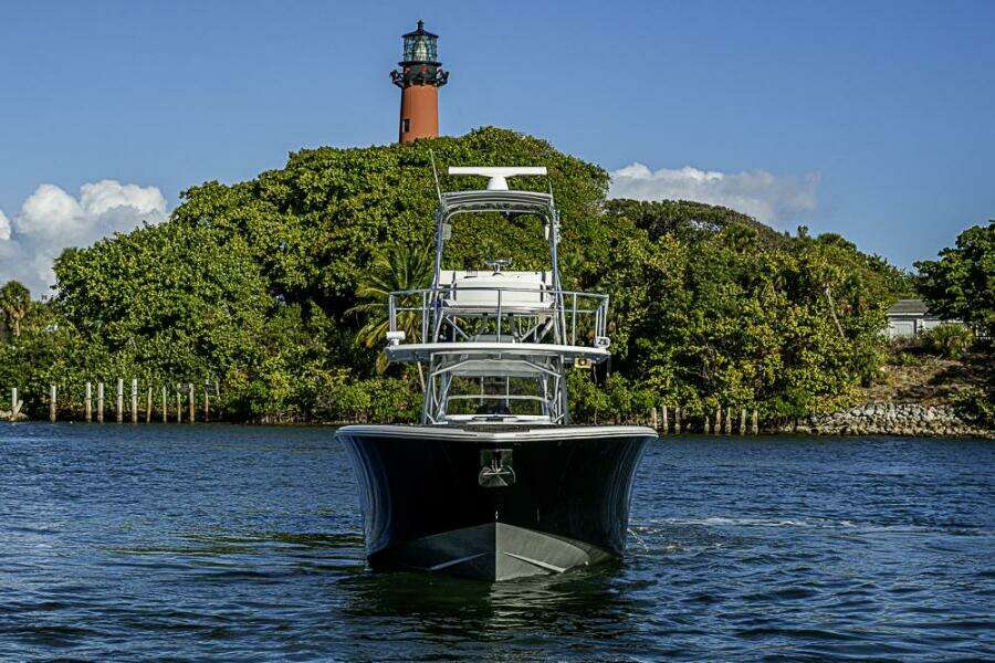 SO TEMPORARY 42ft Yellowfin Yacht For Sale