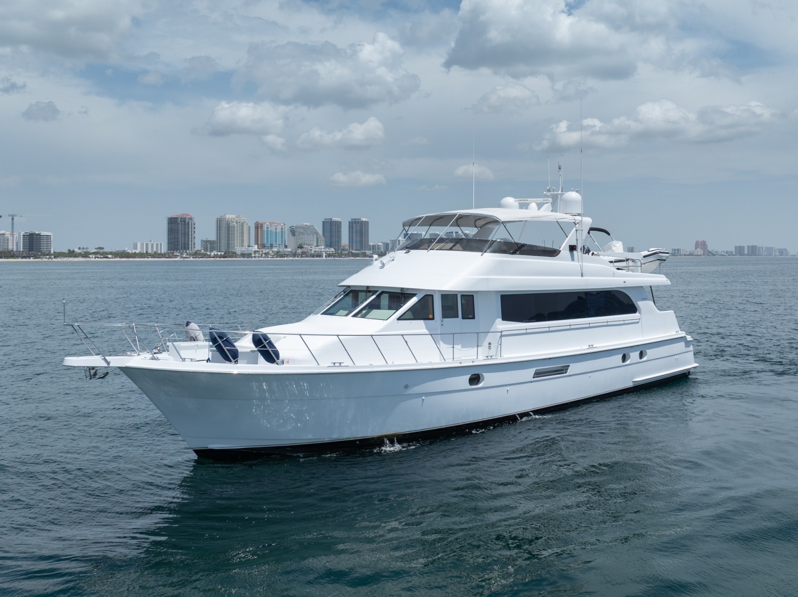 2000 Hatteras 75 Sport Deck