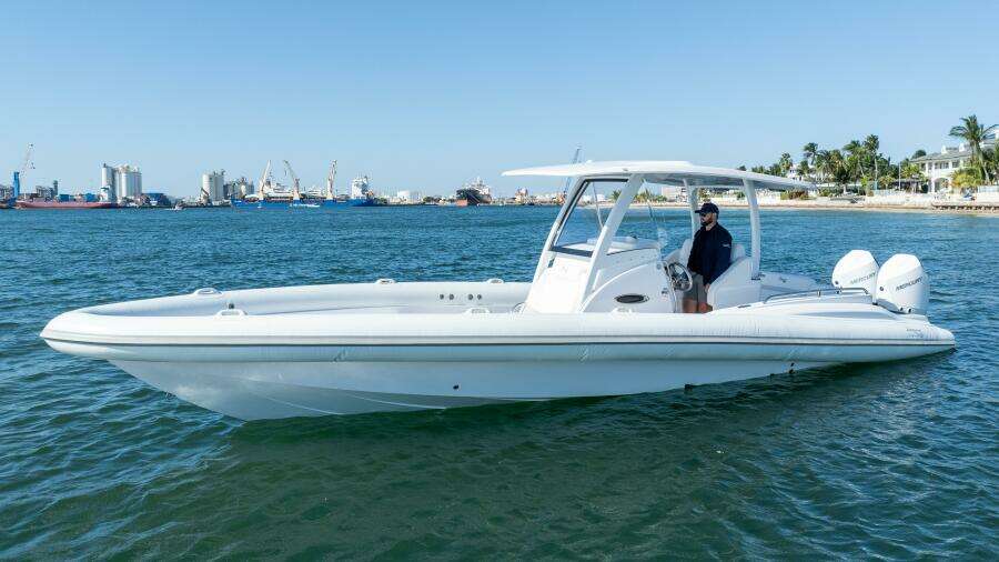 34ft Airship Yacht For Sale