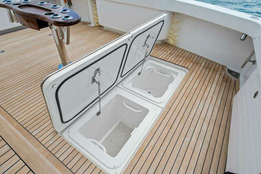 20  64ft Viking Yacht For Sale