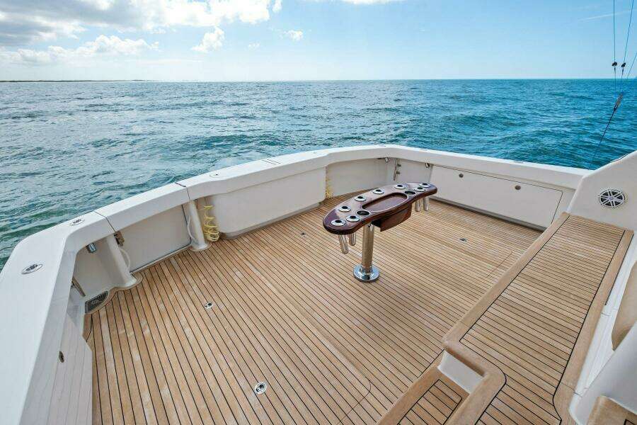 20  64ft Viking Yacht For Sale