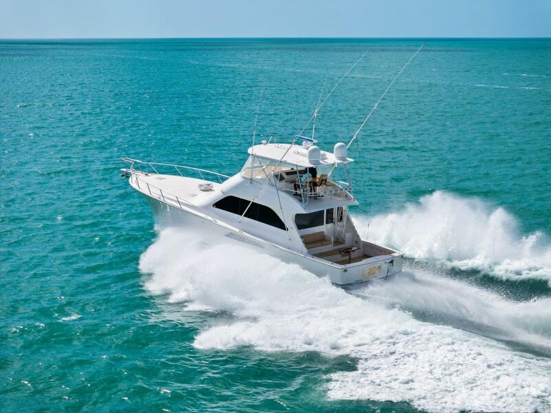 64' 2008 Viking 64 Convertible