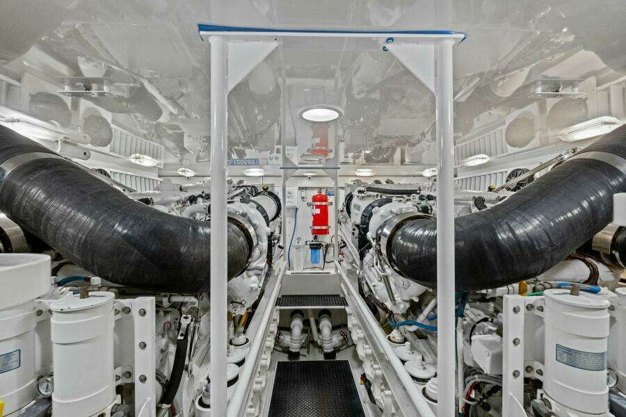 20  64ft Viking Yacht For Sale