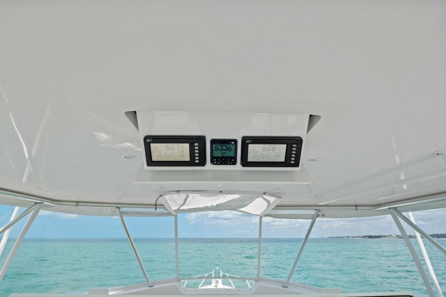 64' 2008 Viking 64 Convertible